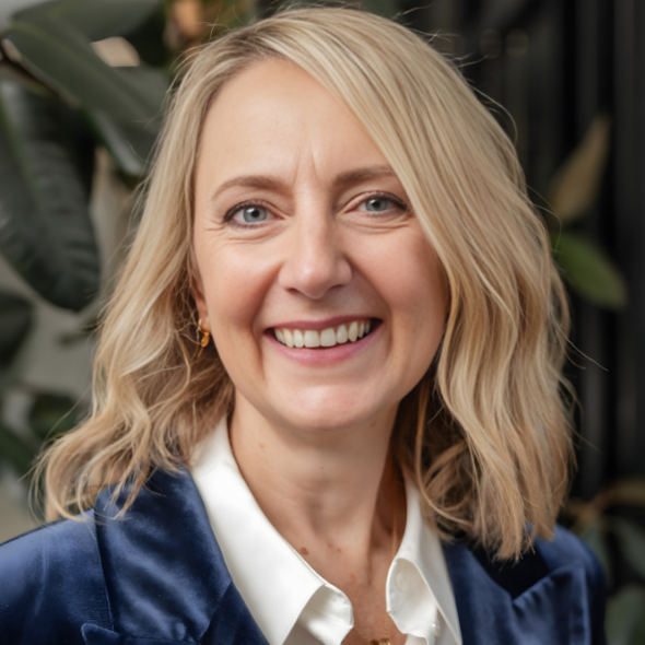 Leann Jones profile image